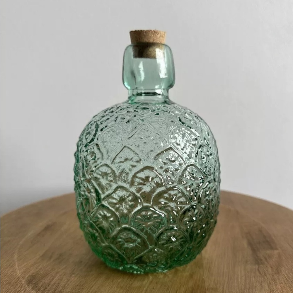 Green Decanter Glass Jar With Cork Stopper Storage Jar Vase Apothecary 3DPattern